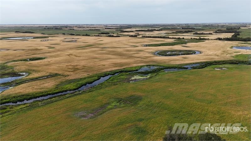 Holden AB SW 9-50-16-W4 160 +/- Acres on Title Farmland Sonstige Landmaschinen