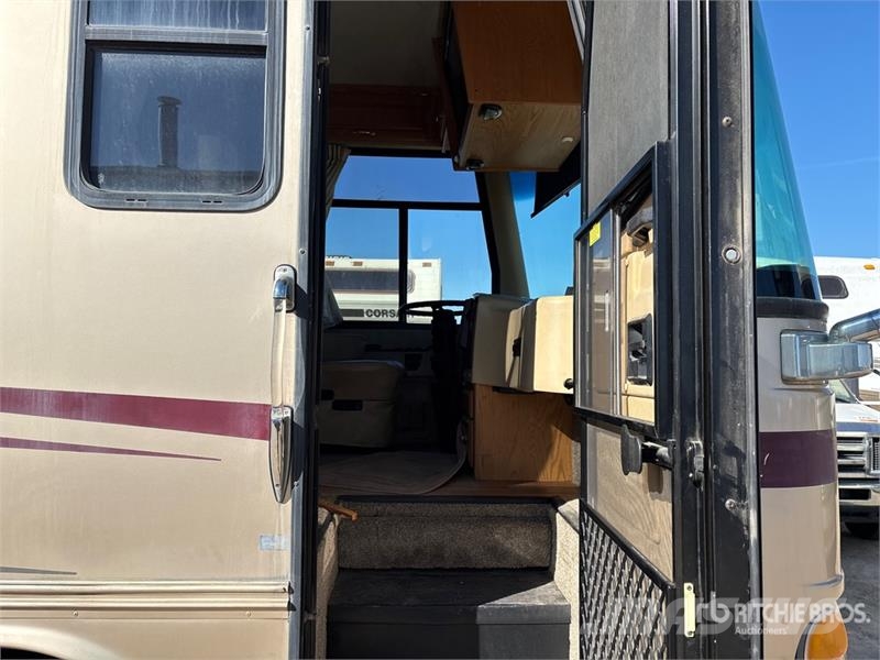  Holiday Rambler Neptune Motor Home Motorhomes and caravans