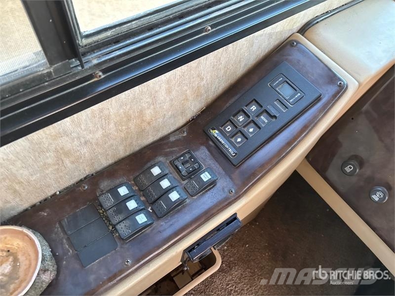  Holiday Rambler Neptune Motor Home Motorhomes and caravans
