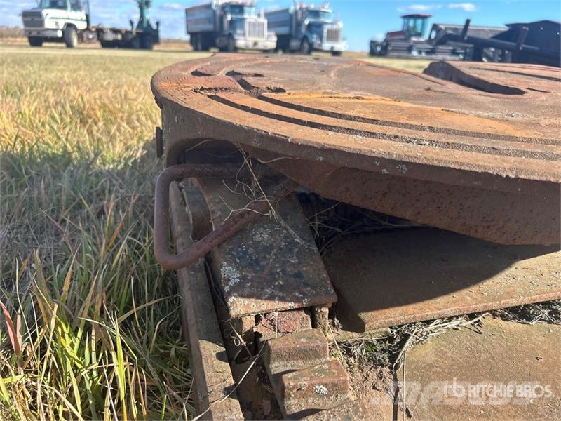 Holland 5th Wheel Hitch Assembly مكونات أخرى