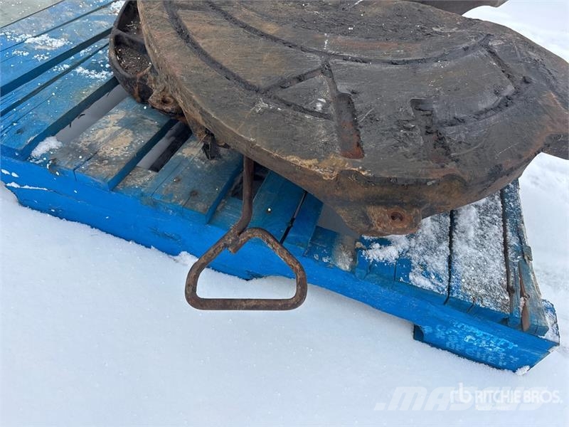  Holland of (2) Holland Fifth Wheel Hitch Ostale poljoprivredne mašine