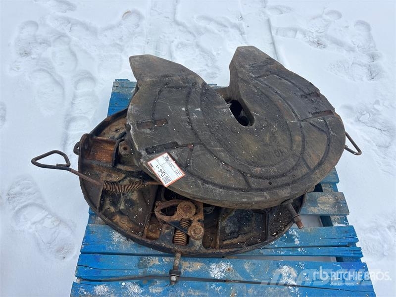  Holland of (2) Holland Fifth Wheel Hitch Ostale poljoprivredne mašine