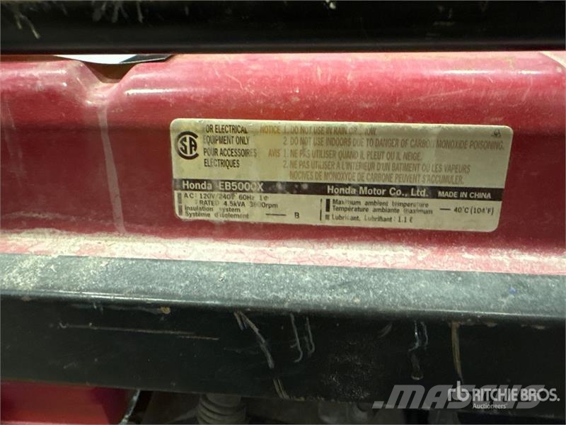 Honda EB5000X 4.5 kVA Generator Set مولدات ديزل