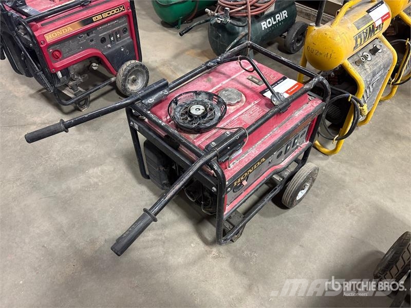 Honda EB5000X 4.5 kVA Generator Set مولدات ديزل