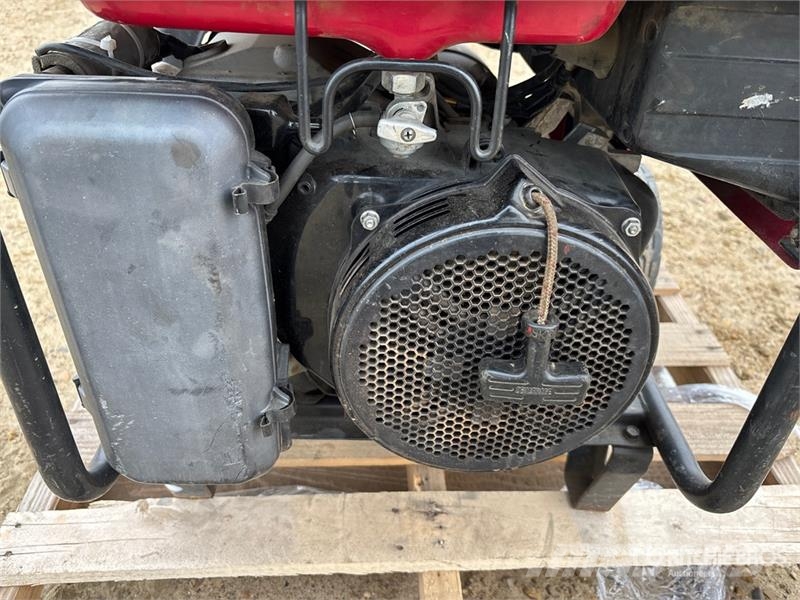 Honda EB5000X 4.5 kVA Generator Set Diesel Generatoren