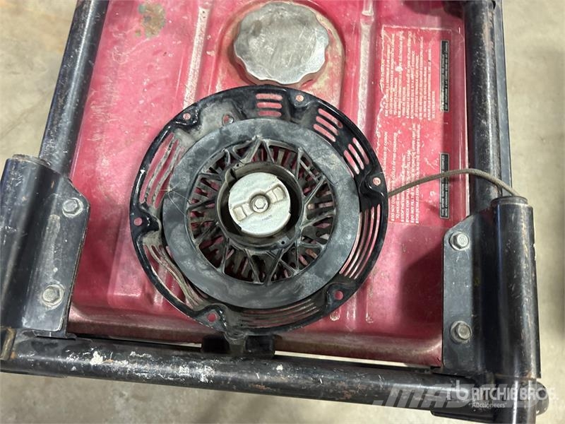 Honda EB5000X 4.5 kVA Generator Set مولدات ديزل