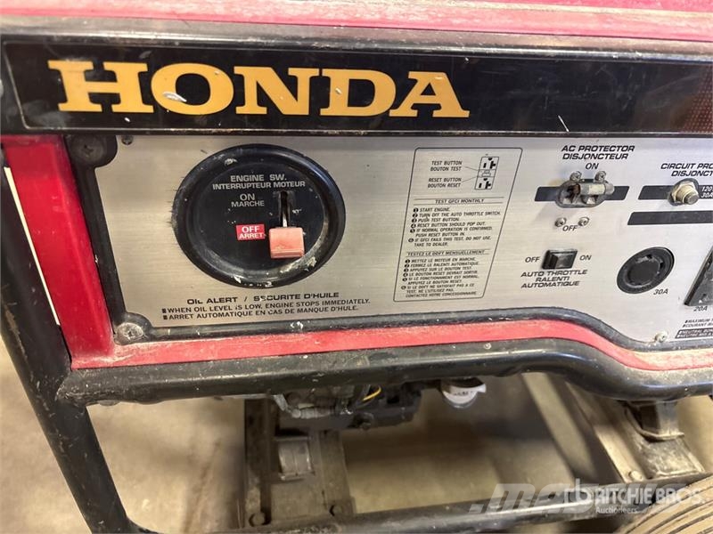 Honda EB5000X 4.5 kVA Generator Set مولدات ديزل
