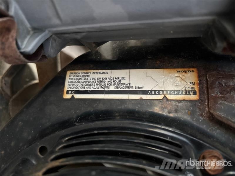 Honda EG5000CL 5 kW Portable Generator Set Otros generadores