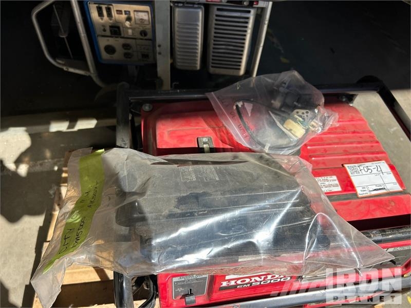 Honda EM5000 5 kW Portable Generator Set Други генератори
