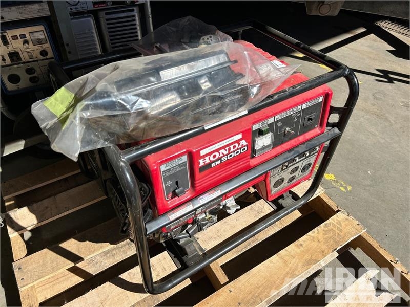 Honda EM5000 5 kW Portable Generator Set Други генератори
