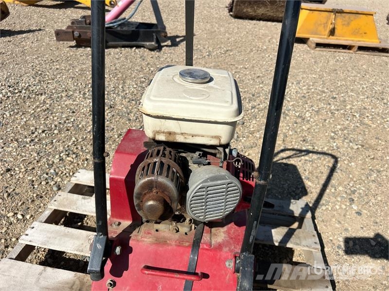 Honda G200 Vibratory Plate Compactor Trilmachines