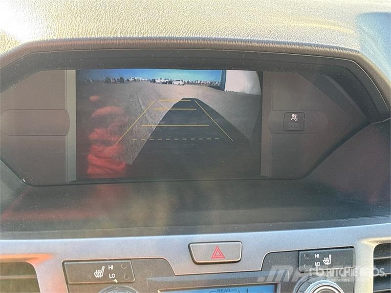 Honda Odyssey Avtomobili