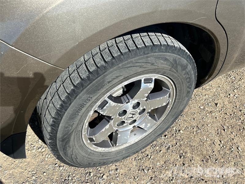 Honda Pilot Avtomobili