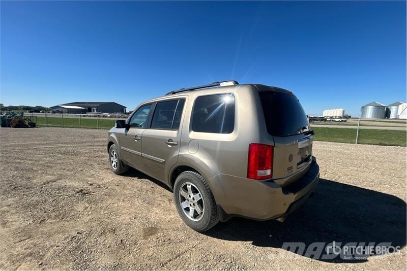 Honda Pilot Avtomobili