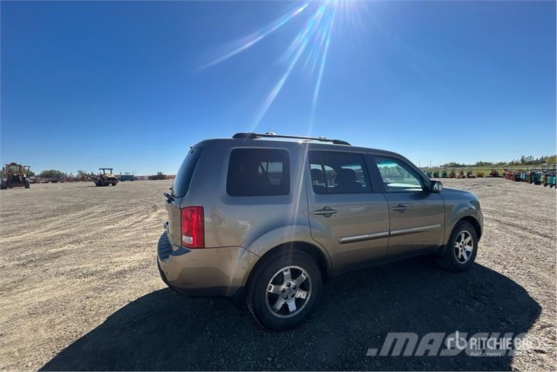 Honda Pilot Avtomobili