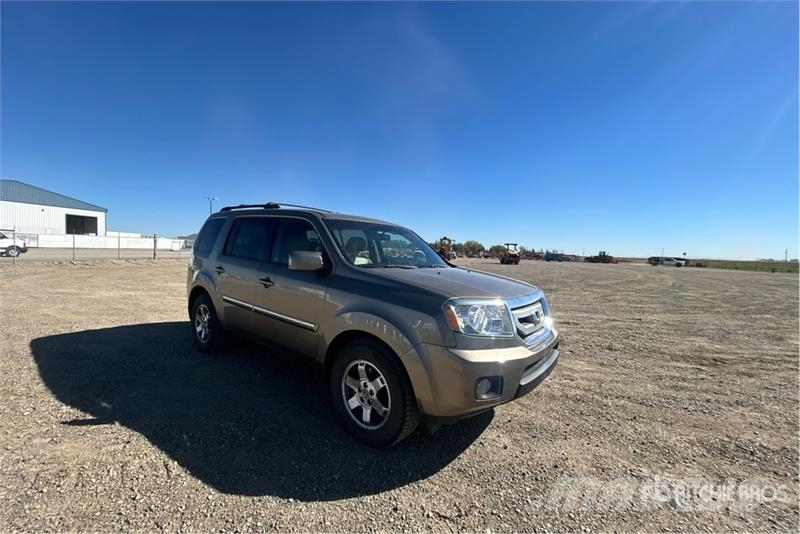 Honda Pilot Avtomobili