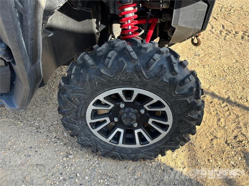 Honda Pioneer 1000 4x4 Utility Vehicle Máquinas utilitárias