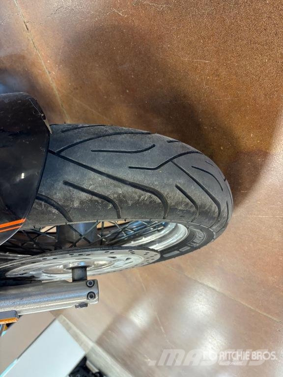 Honda VTX1300R 1312 cc Cruiser Bike PKWs