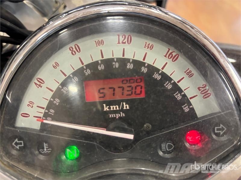 Honda VTX1300R 1312 cc Cruiser Bike PKWs