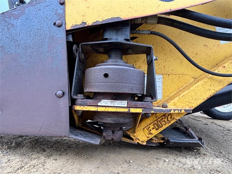 Honey Bee 94C Combine harvester heads
