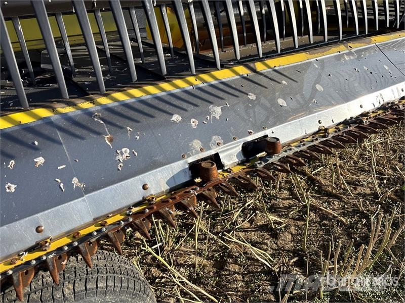 Honey Bee AF240 40 ft AirFlex Combine Header 聯合收割機頭