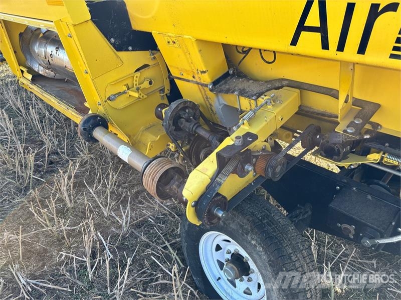 Honey Bee AF240 40 ft AirFlex Combine Header 聯合收割機頭