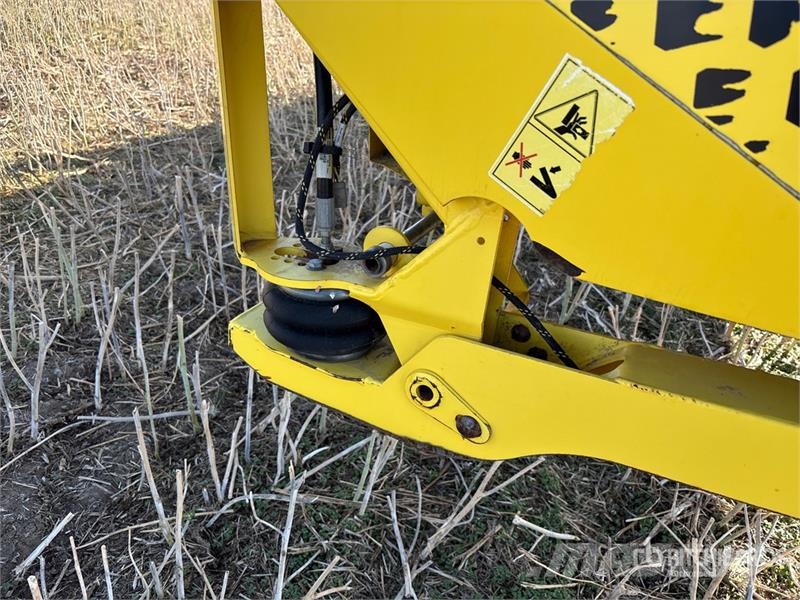 Honey Bee AF240 40 ft AirFlex Combine Header 聯合收割機頭