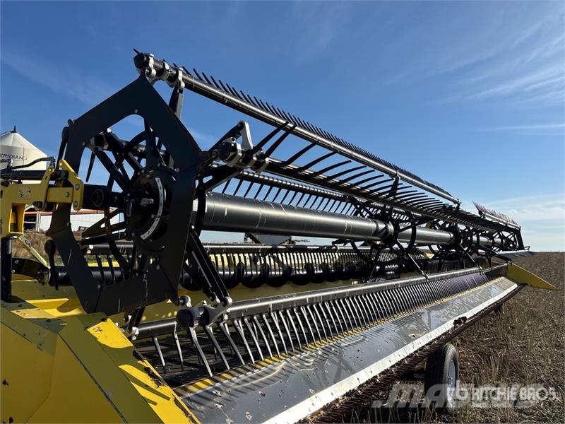 Honey Bee AF240 40 ft AirFlex Combine Header 聯合收割機頭