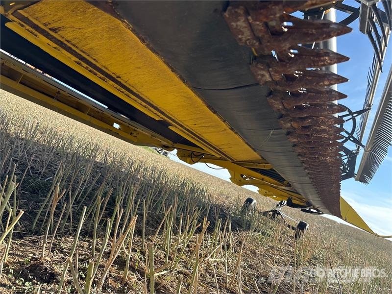 Honey Bee AF240 40 ft AirFlex Combine Header 聯合收割機頭