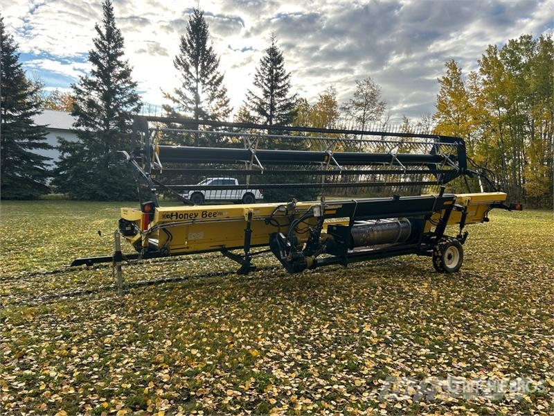Honey Bee Sp25 25 ft Draper Combine Header رؤوس الحصادات الدراسات