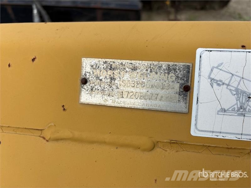 Horst Welding SB3200W813 156 in Skid Steer Snow Blade Láminas y cuñas quitanieves