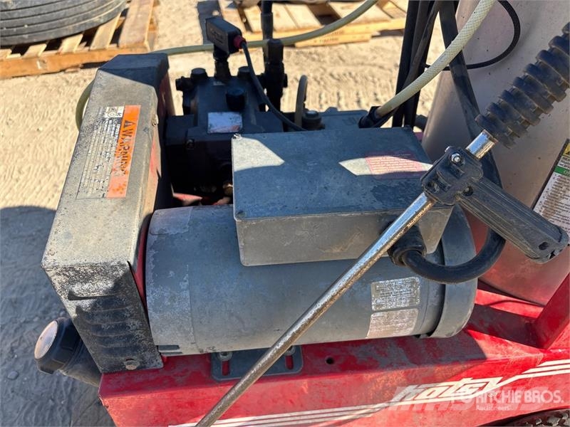 Hotsy Pressure Washer Nízkotlakové myčky