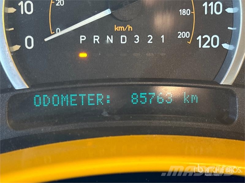Hummer H2 Automobili