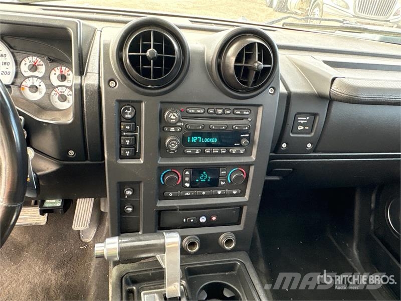 Hummer H2 Henkilöautot
