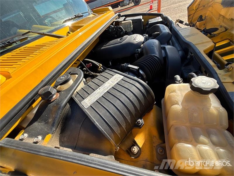 Hummer H2 Automobili