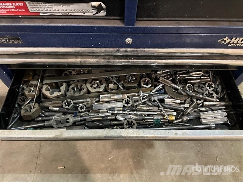 Husky 11 Drawer Tool Box معدات البناء - غير ذلك