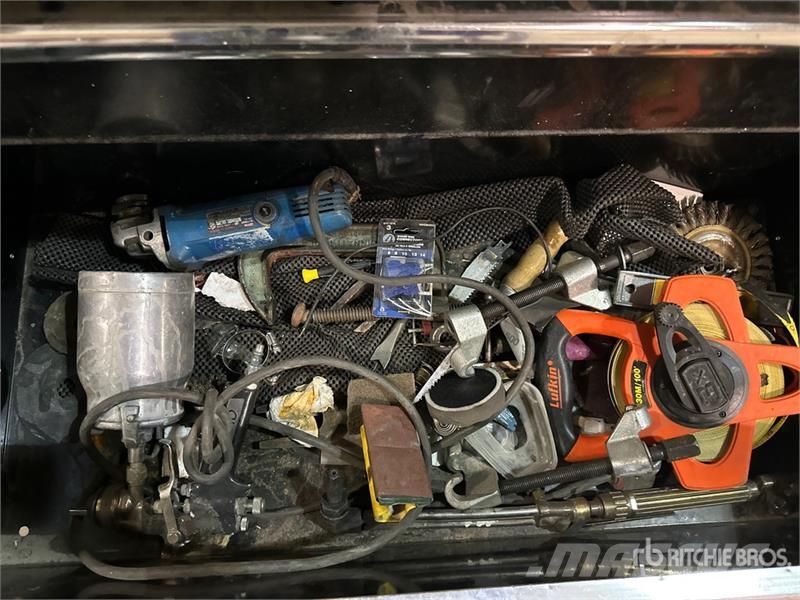 Husky 11 Drawer Tool Box معدات البناء - غير ذلك