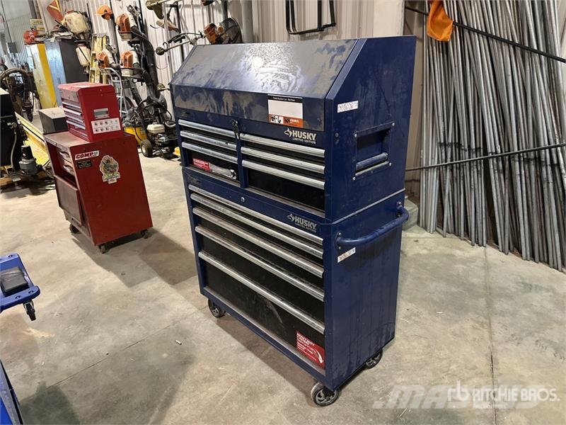 Husky 11 Drawer Tool Box معدات البناء - غير ذلك