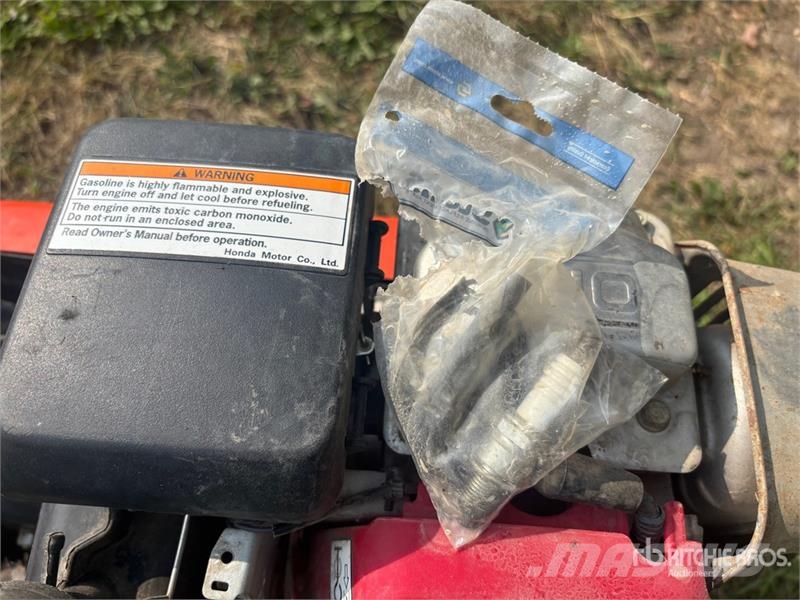 Husqvarna DRT900H Rototiller Gradas rotativas / rotocultivadores