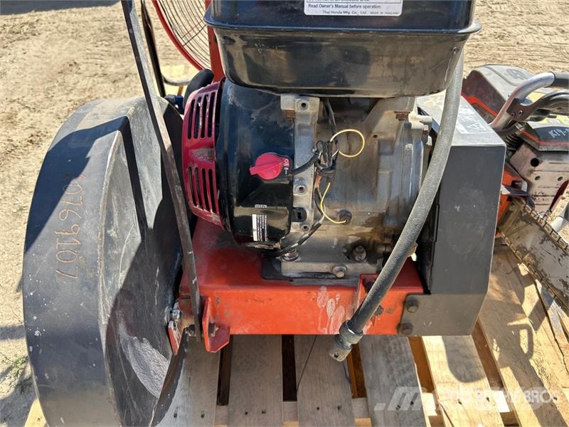 Husqvarna FS100LV Concrete Floor Saw Construcción - Otros