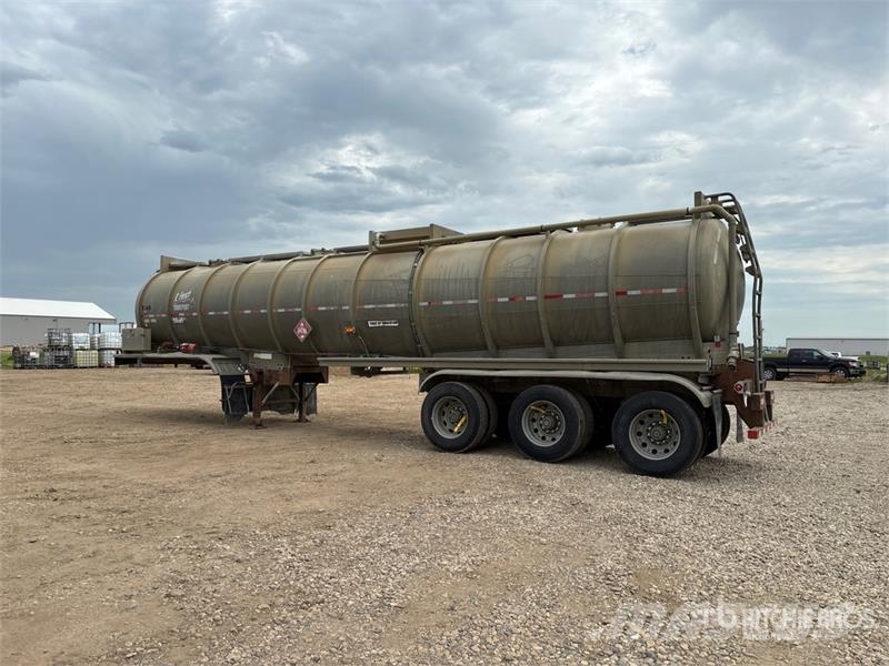 Hutchinson 10250 gal Tri/A Tanker Trailer مقطورات ذات صهاريج
