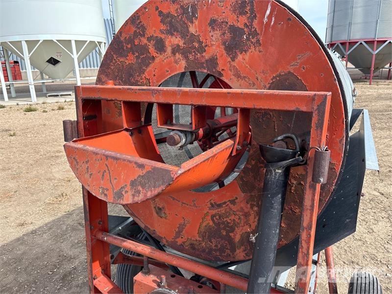 Hutchinson 1500 Grain Cleaner معدات تنظيف الحبوب