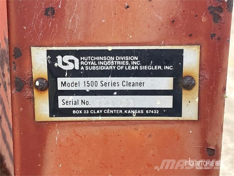 Hutchinson 1500 Grain Cleaner معدات تنظيف الحبوب