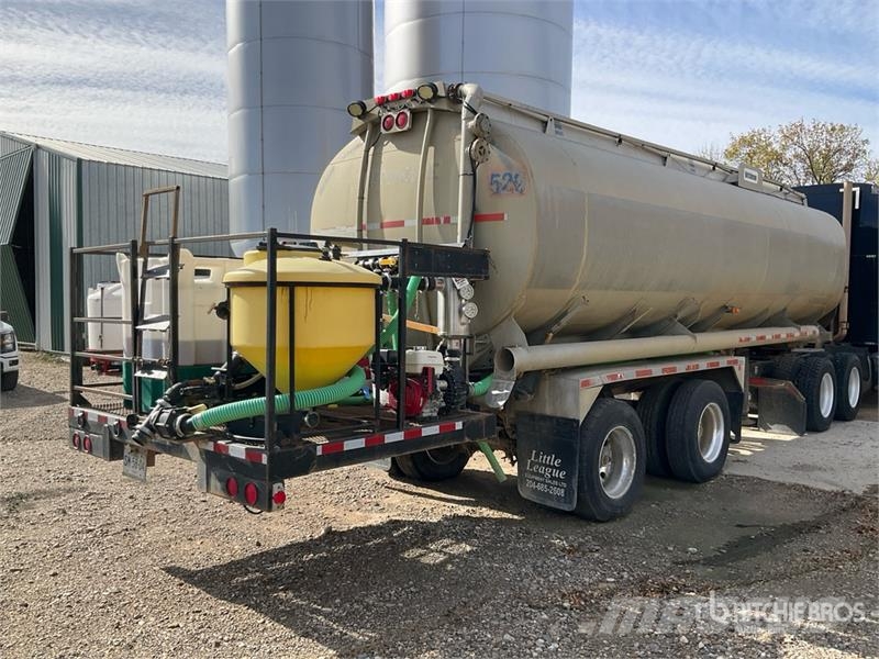 Hutchinson 34 ft T/A Sprayer Tender Trailer Sonstige Landmaschinen