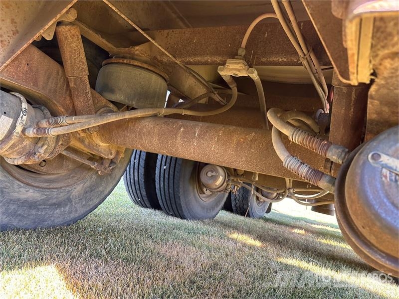 Hutchinson 38000 L Tri/A Tanker Trailer مقطورات ذات صهاريج