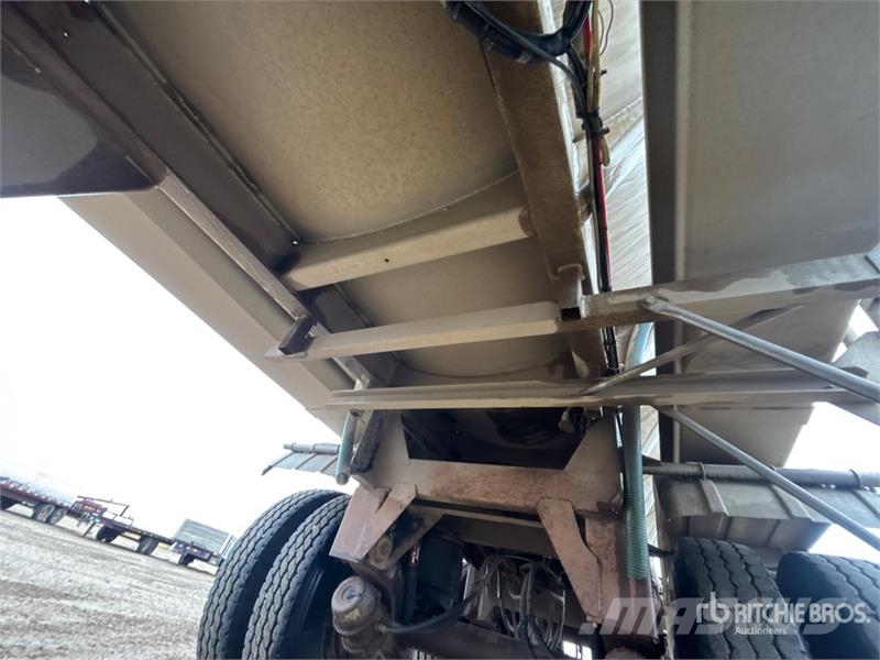 Hutchinson 46000 L Tri/A Tanker Trailer Tank prikolice