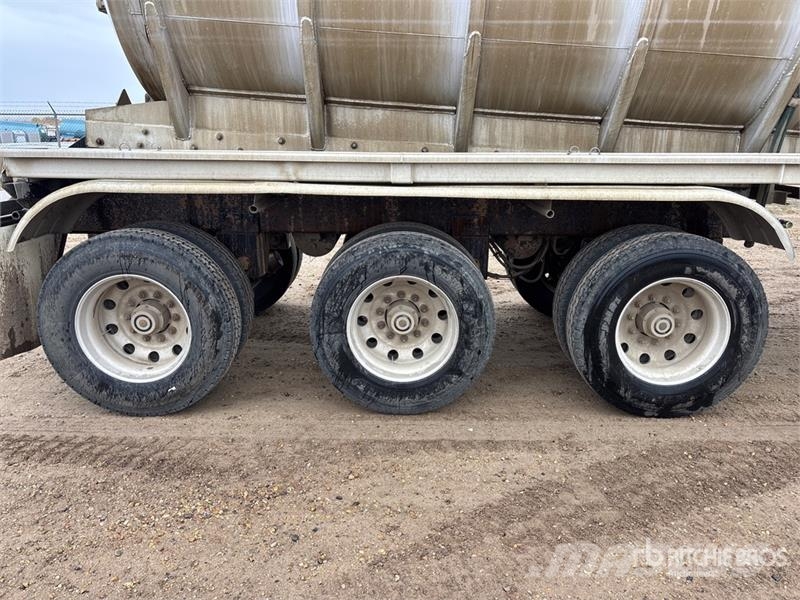 Hutchinson 46000 L Tri/A Tanker Trailer Tank prikolice