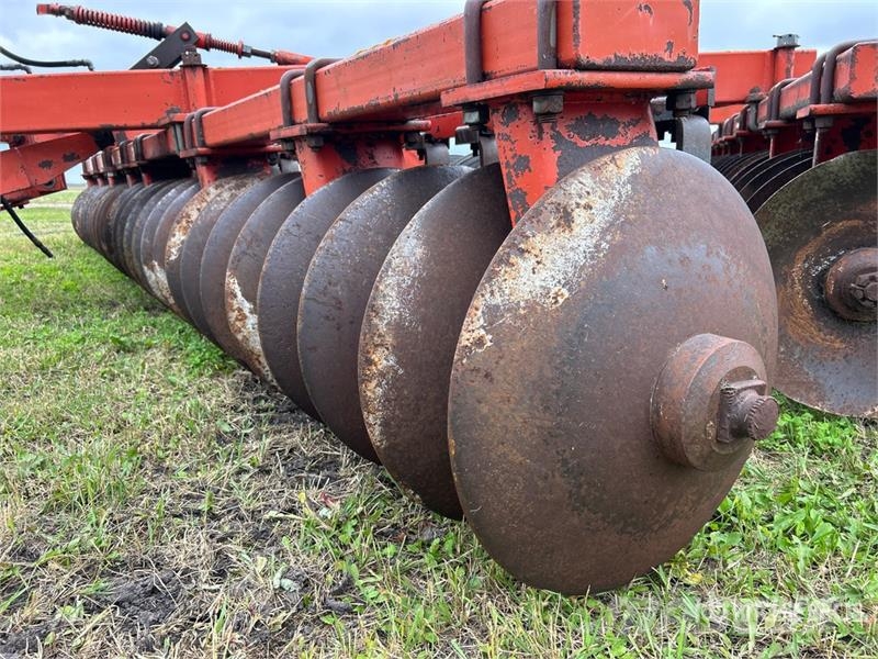 Hutchmaster 20 ft Offset Disc Skålharver