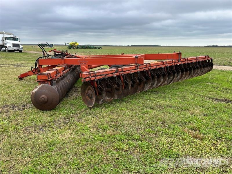Hutchmaster 20 ft Offset Disc Skålharver