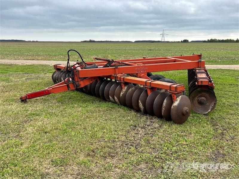 Hutchmaster 20 ft Offset Disc Skålharver